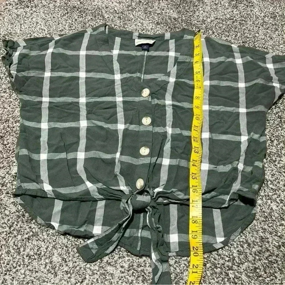 Universal Thread Women's Green White Plaid W/ Bow Accent Crop Button Up Top, XS - Picture 2 of 6